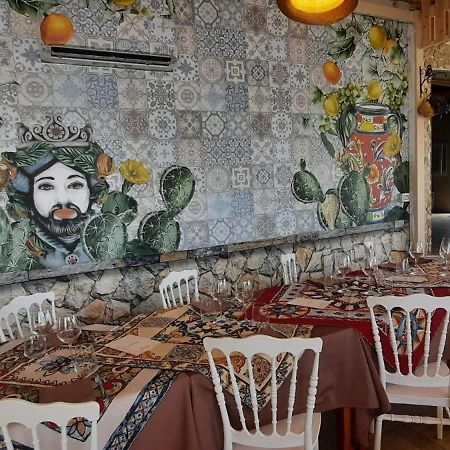 El Pavino Agriturismo Ristorante Pizzeria Alloggi Porticalazzo Buitenkant foto