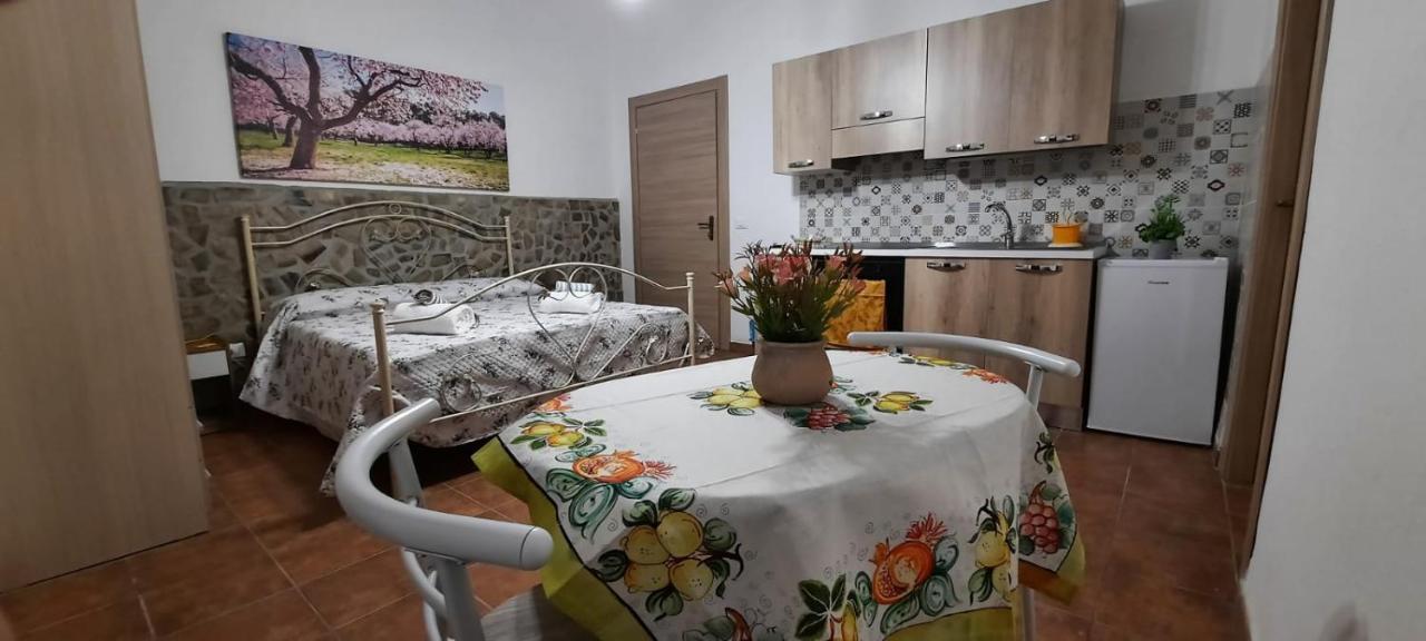 El Pavino Agriturismo Ristorante Pizzeria Alloggi Porticalazzo Buitenkant foto
